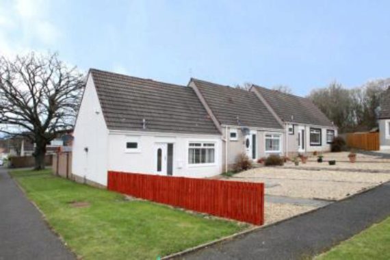 2 Bedroom End of Ter...